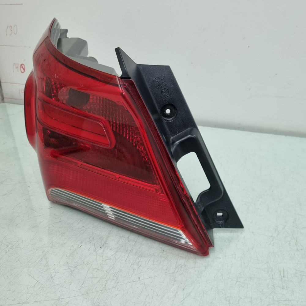 Lanterna Do Lado Esquerdo Chevrolet Prisma Modelos 2019/2021 Esquerdo/motorista 2