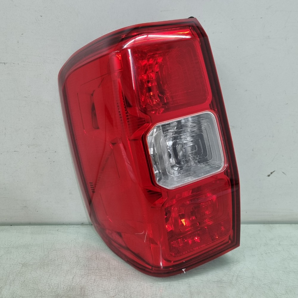 Lanterna Esquerda Ford Ranger 2023/2025 Recuperada 1