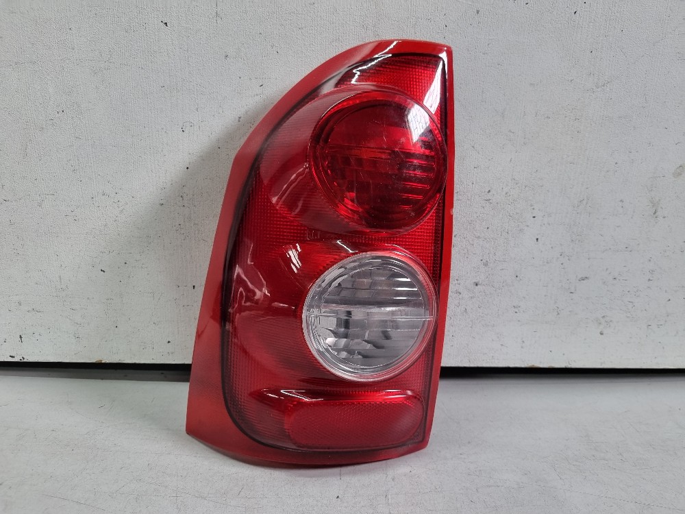 Lanterna Esquerda Chevrolet Montana 2004/2012 Recuperado Esquerdo/motorista 1