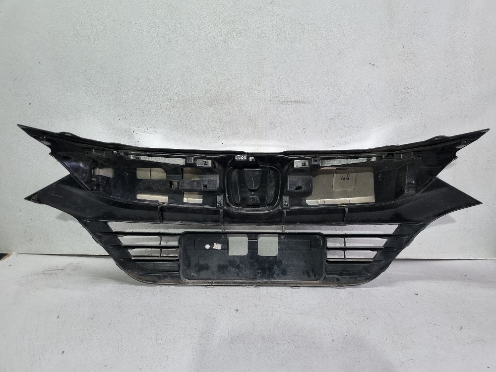 Grade superior Honda HR-V 2019/2021 com avaria 3