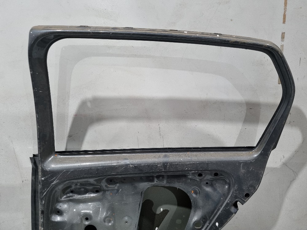 Porta Traseira Direita Volkswagen Up! 2013/2022 Traseira Direito 5