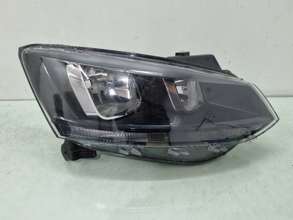 Farol Do Lado Direito Volkswagen Crossfox Modelos 2016/2020 Direito/passageiro 1