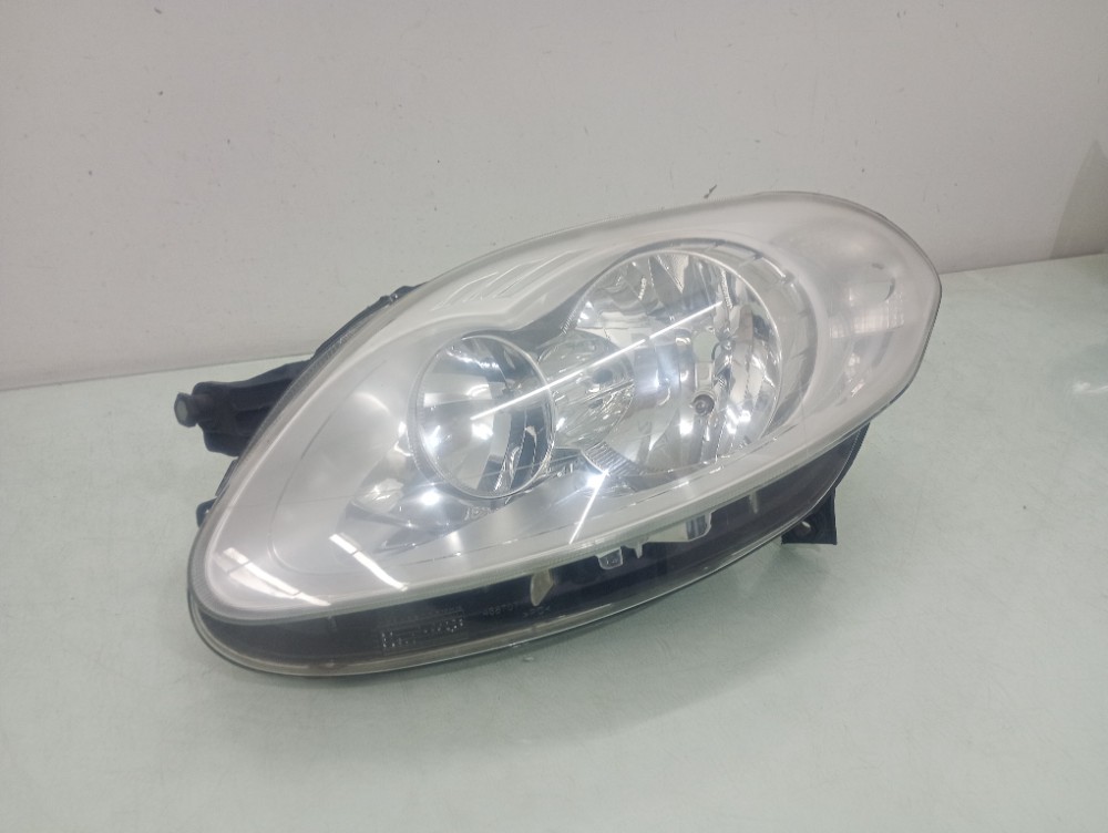 Farol Esquerdo Cromado Fiat Palio Attractive 2013/2018 2