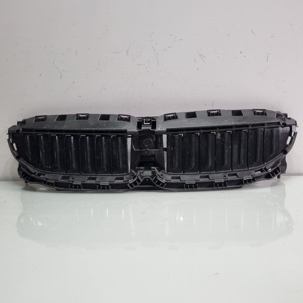 Grade Superior Para-choque Dianteiro Bmw 320i 2019/2023 1