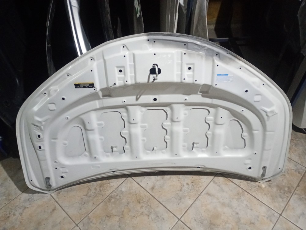 Capô Toyota yaris 2017/2023 4