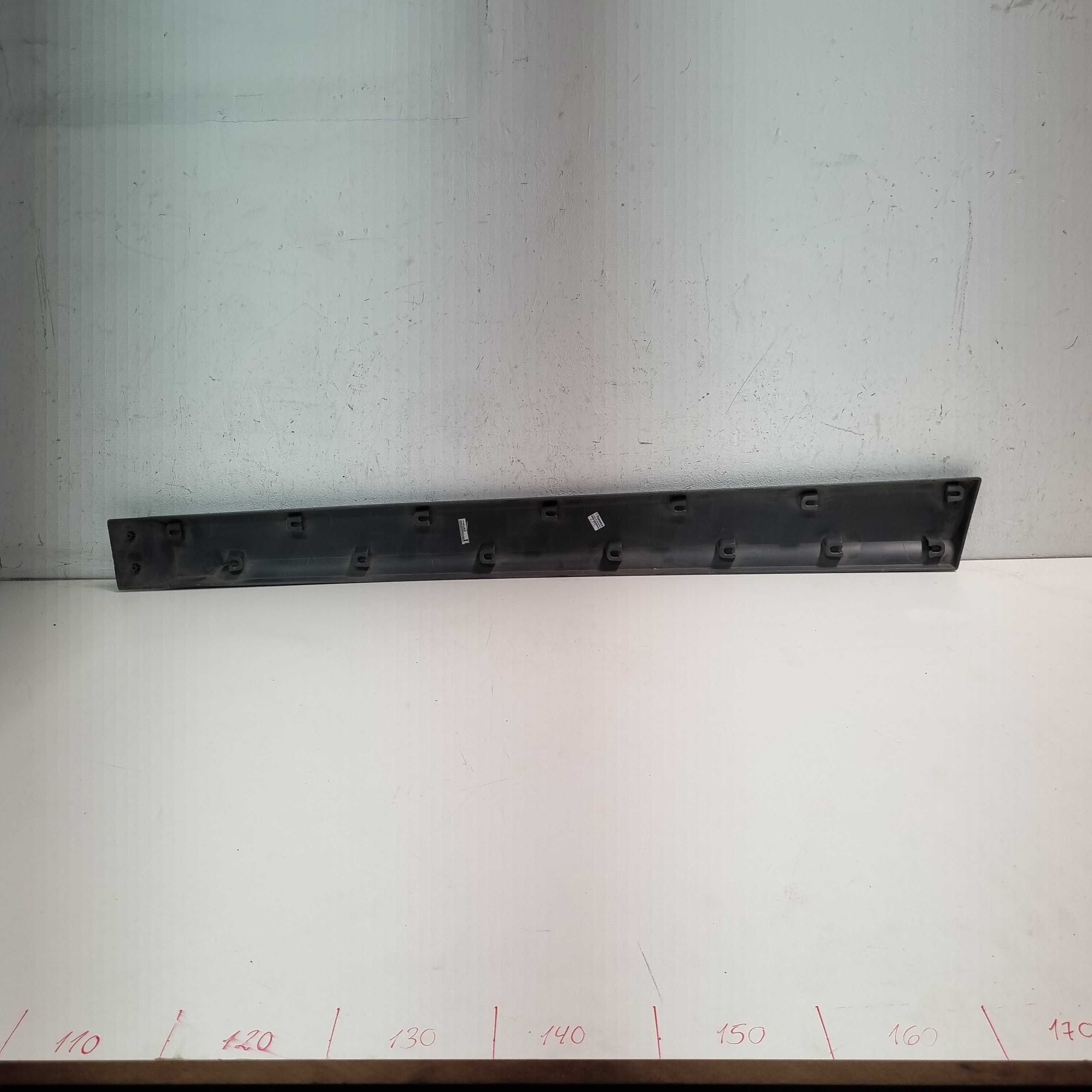 Friso Da Porta Tras Direita Fiat Strada Adventure 2012/2015 Preto 5
