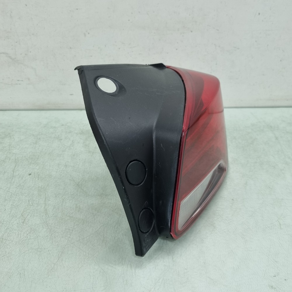 Lanterna Direita Sem LED Chevrolet Onix Hatch 2020/2024 3