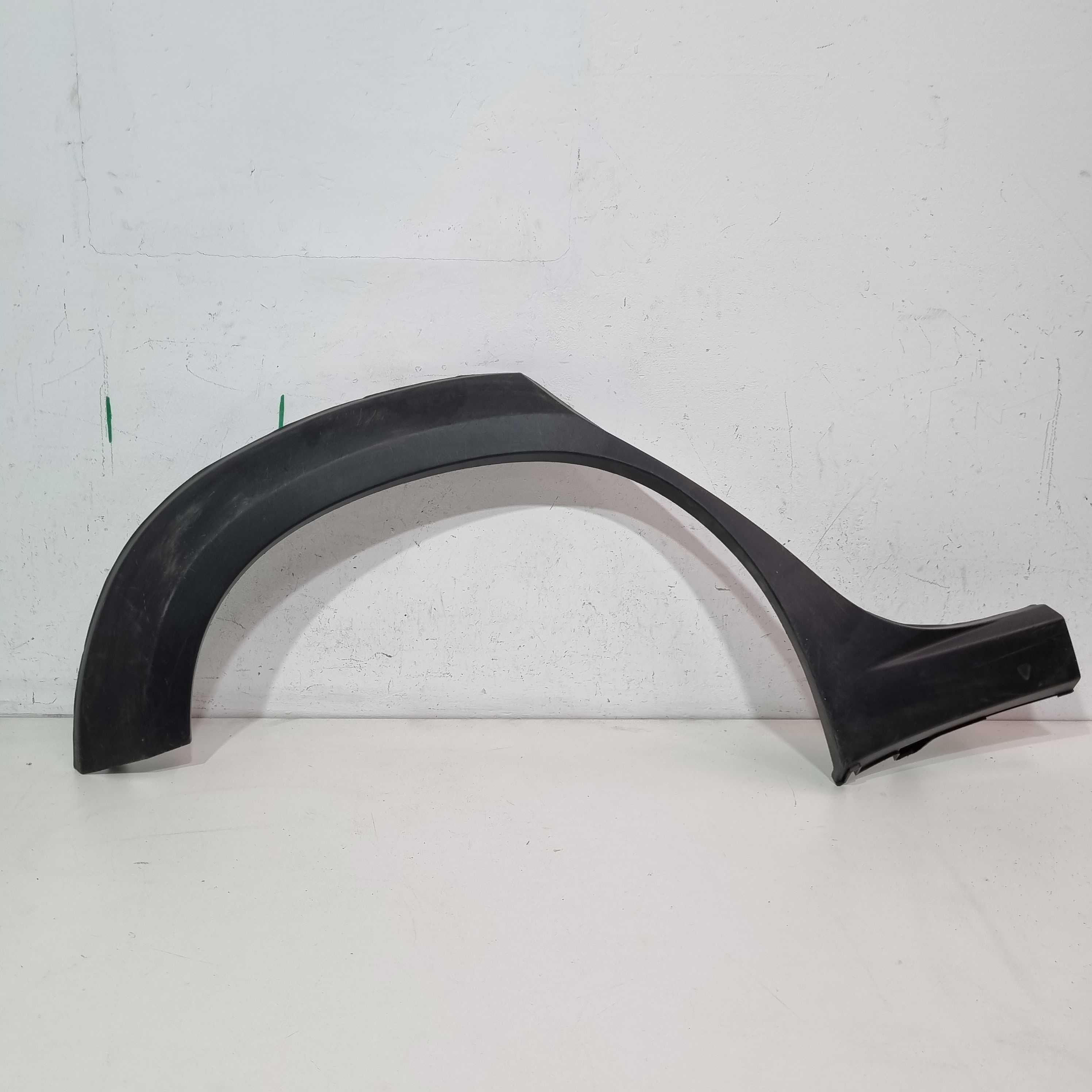 Moldura Paralama Traseira Direita Fiat Pulse 2021/2023 1