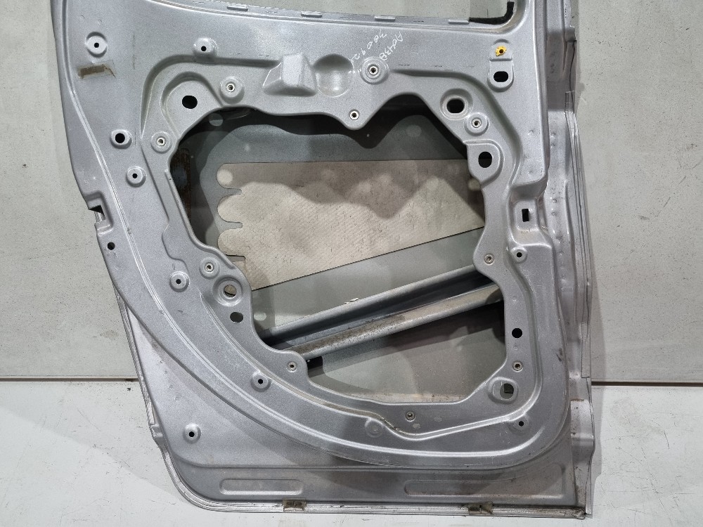 Porta Traseira Esquerda Fiat Toro 2016/2022 Traseira Esquerdo 4