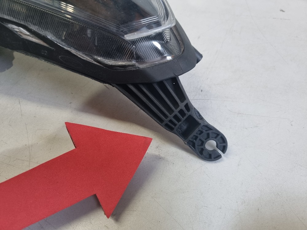 Farol Direito Ford  Ka Freestyle 2018 / 2022 Recuperado Orig Direito/passageiro 9
