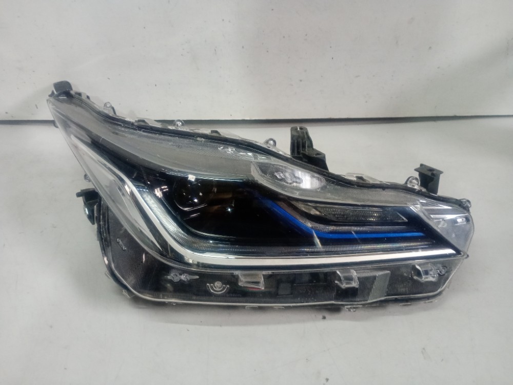 Farol Direito Toyota Corolla 2021/2023 Recuperado Original Direito/passageiro 1