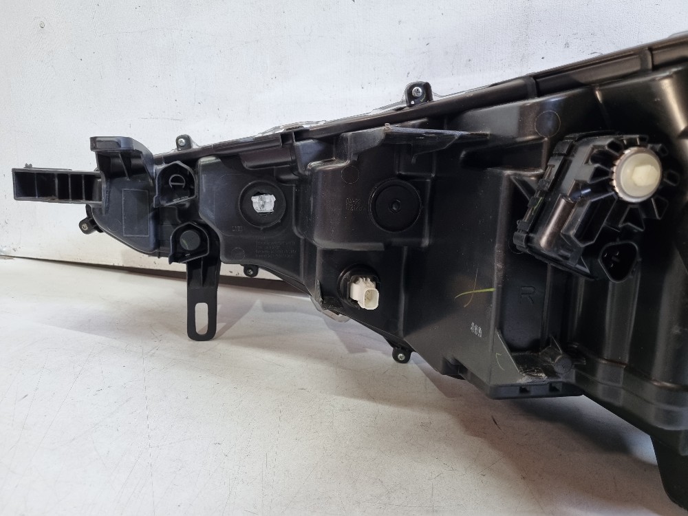 Farol Direito Do Toyota Corolla Cross 2023/2025 Recuperado Direito/passageiro 7