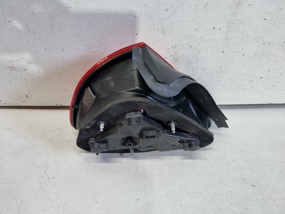 Lanterna Direita Fiat Marea Sedan 2002/2007 Recuperada Usada Direito/passageiro 6