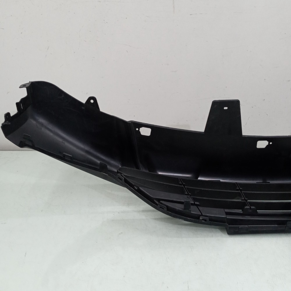 Spoiler Infe. Parachoque Renault Kwid 2022/2025 Recuperado 4