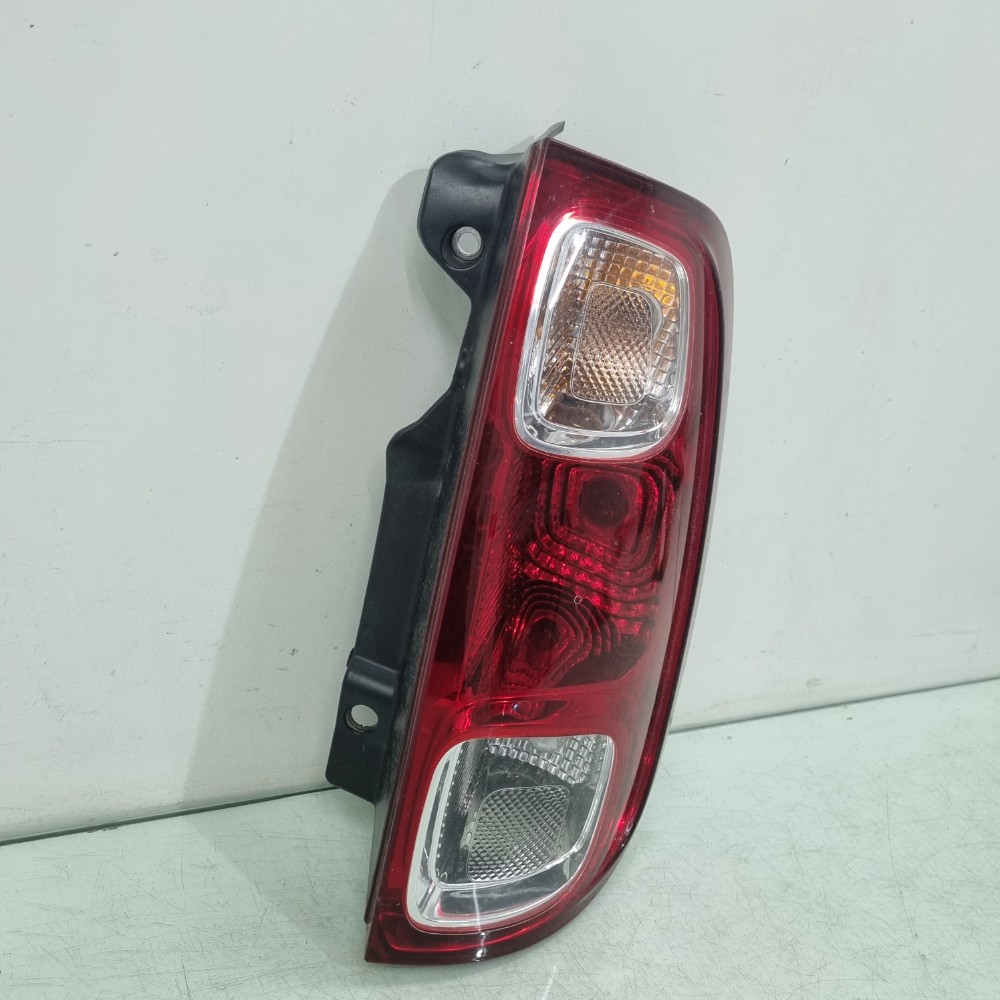 Lanterna Direita Fiat Uno Vivave Ano 2010/2015 Recuperada. Direito/passageiro 3