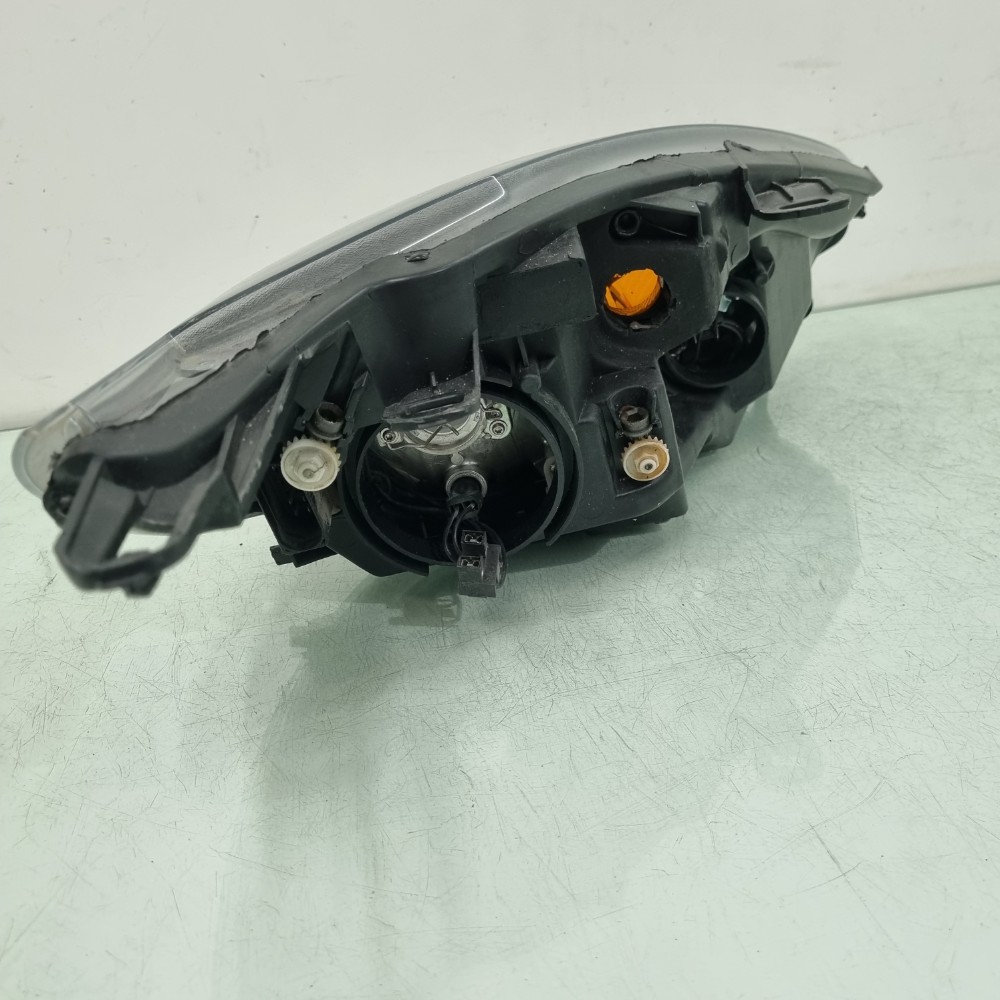 Farol Esquerdo M.negra Do Ford Fiesta Rocan 2011/2014 Esquerdo/motorista 4