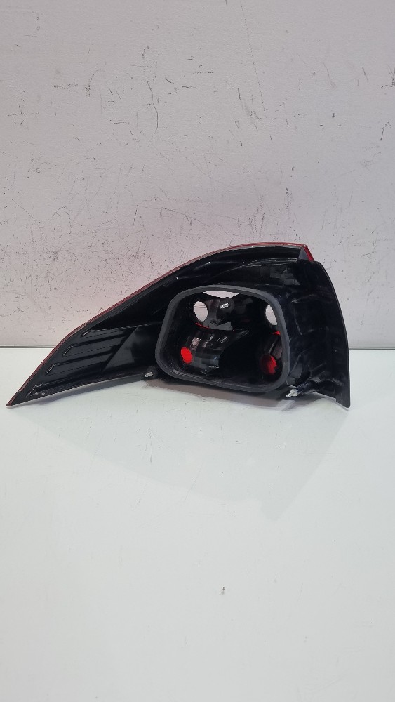 Lanterna lado direito Chevrolet Prisma modelo 2006/2012 3
