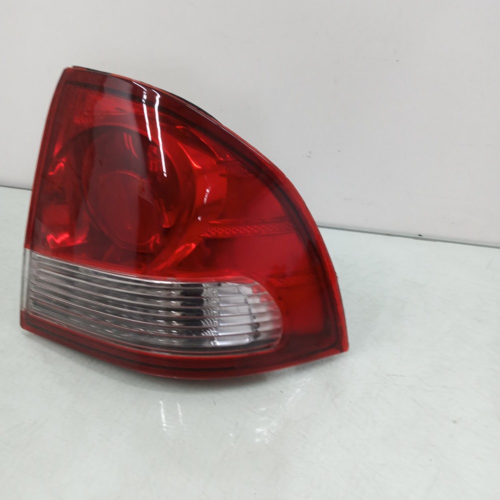 Lanterna Traseira Direita Chevrolet Classic 2010/2013 Direito/passageiro 3