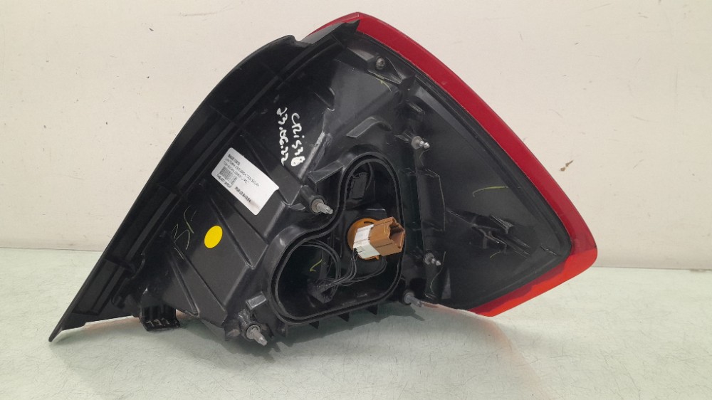 Lanterna Esquerda Nissan Tiida Sedan Modelos 2008/2013 Esquerdo/motorista 3