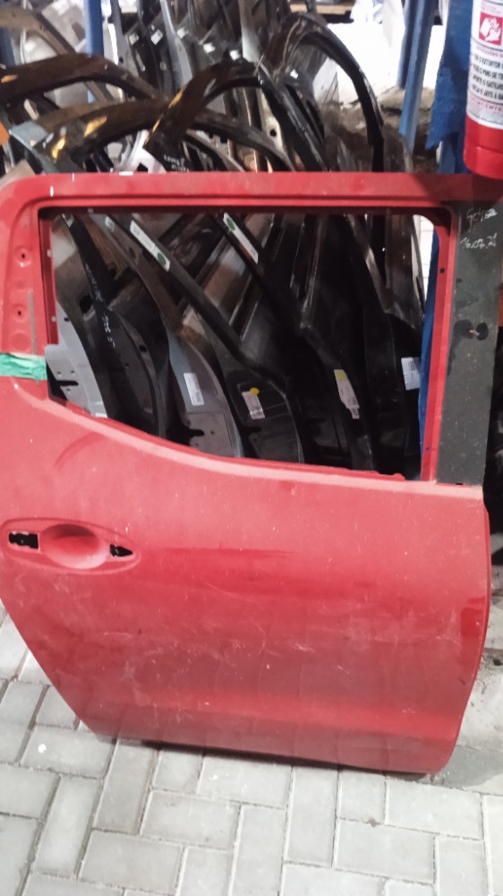 Porta traseira direita Nissan Frontier 2017/22 1