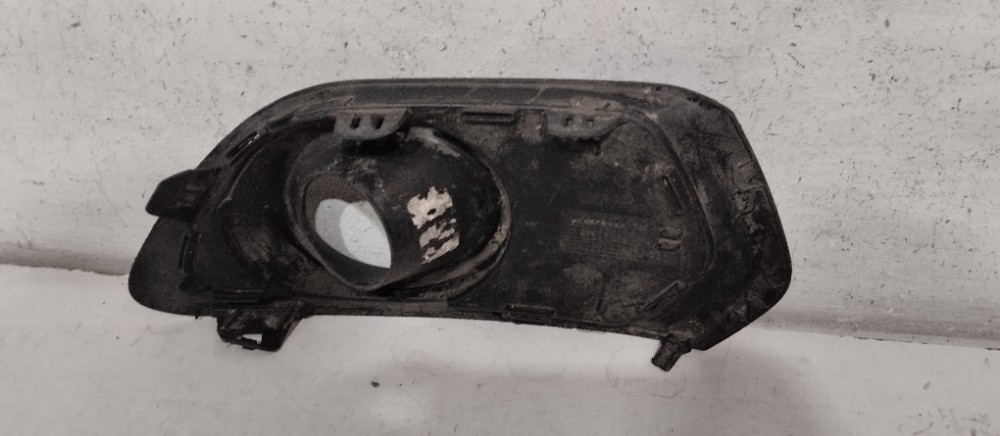Moldura Farol De Milha Esquerdo Renault Sandero 2015/2017 4