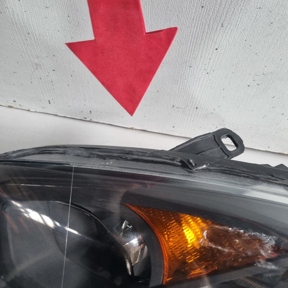 Farol Do Lado Esquerdo Ford Fiesta Modelos 2011/2014 Esquerdo/motorista 5
