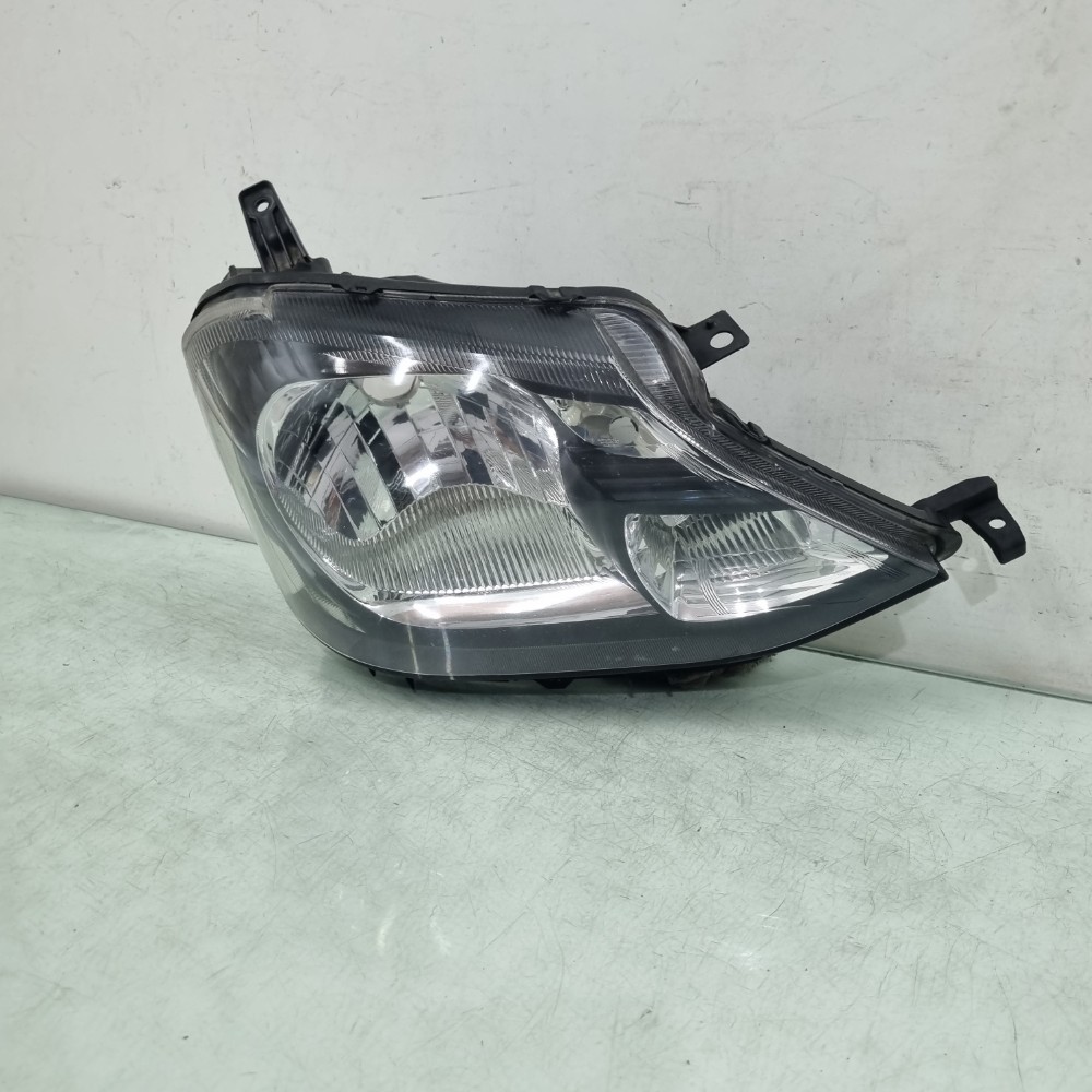 Farol Direito Mascara Negra Toyota Etios 2013 14 15 À 2019 Direito/passageiro 3