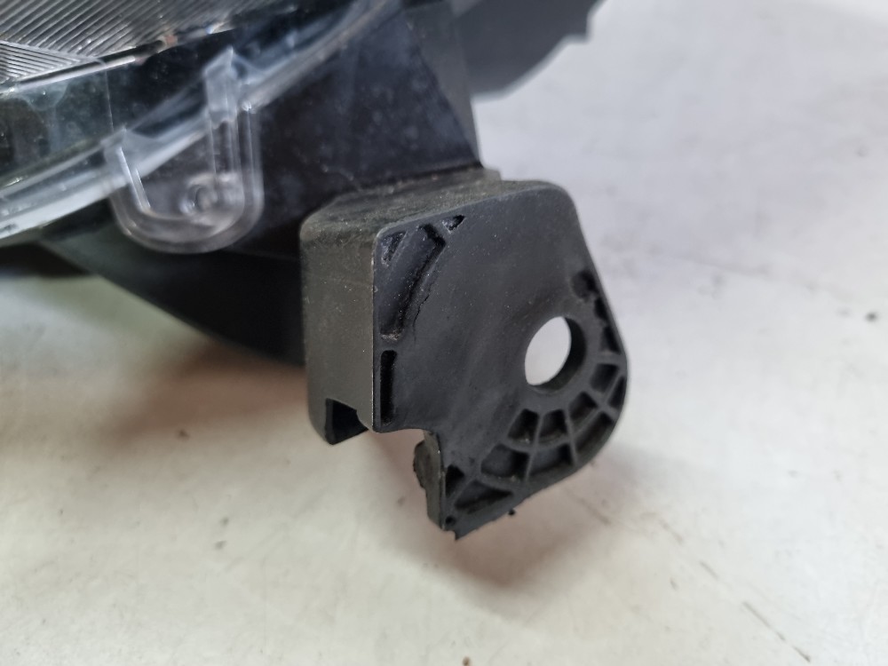 Farol Esq. Com Globo Honda Wr-v 2018 / 2023 Recuperado Usado Esquerdo/motorista 7
