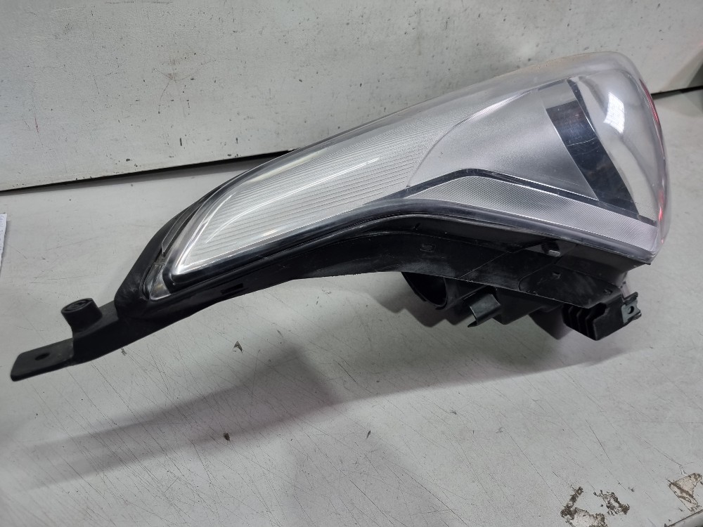 Farol  Direito Hyundai  Creta 2017/2021 Direito/passageiro 3
