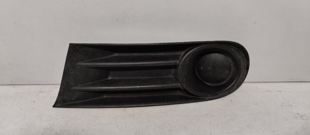 Moldura Milha Esquerdo Volkswagen Gol G5 2010 Recuperado 2