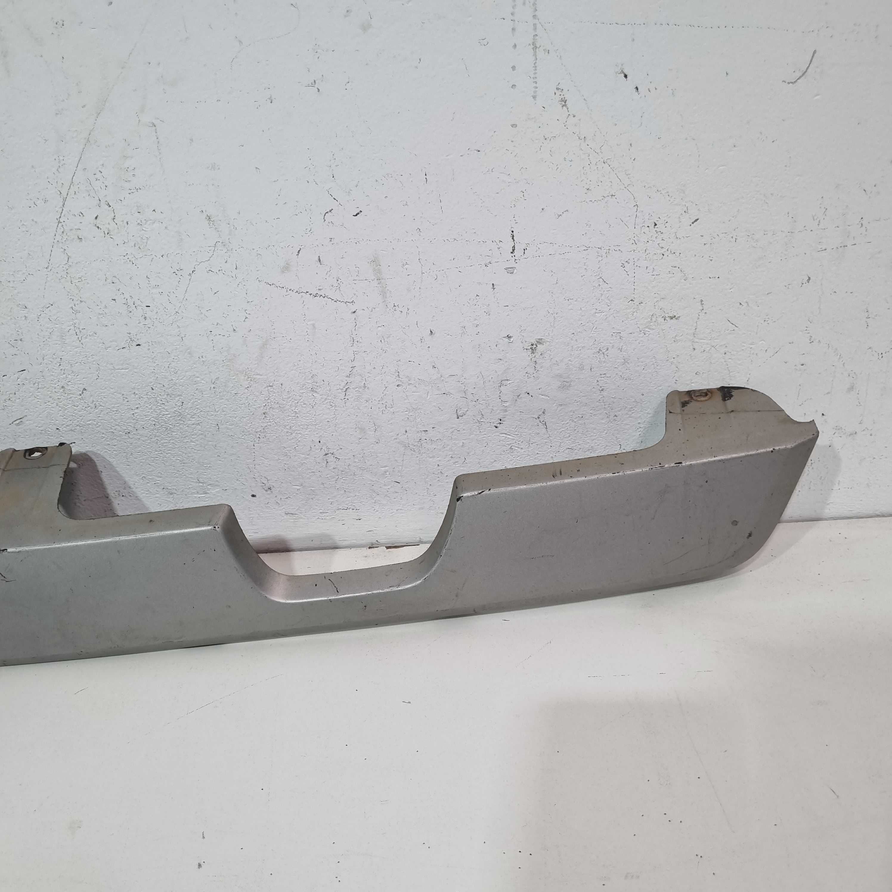 Spoiler Traseiro Volkswagen Crossfox Modelos 2011/2014 2