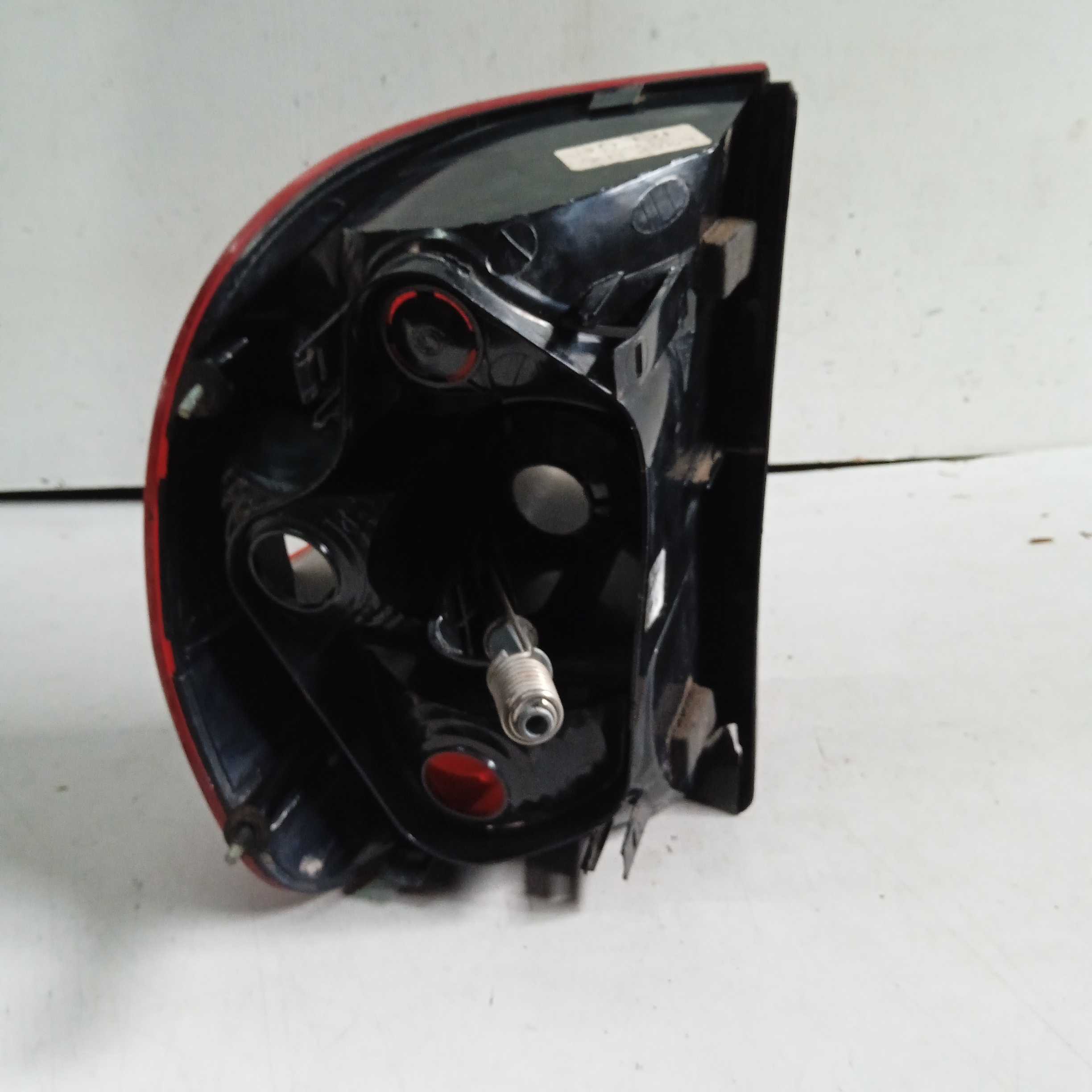 Lanterna Esquerda Volkswagen Fox Ano 2005 / 2010 Recuperada 3