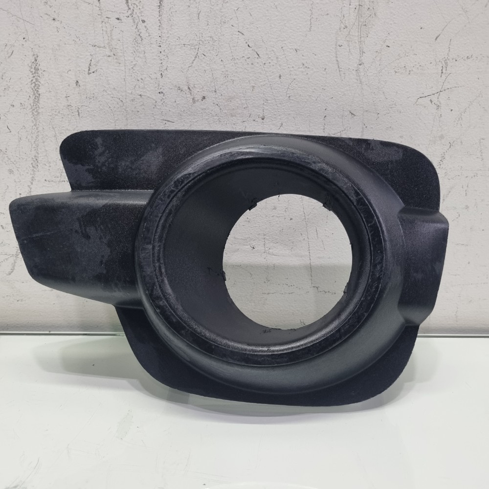 Moldura Do Farol De Milha Esquerdo Kwid 2017/2021 Original