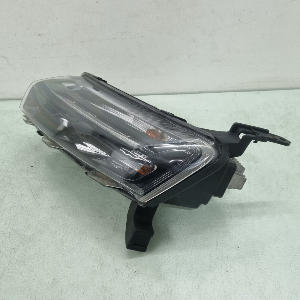 Farol Lado Esquerdo Superior Renault Kwid 2022 À 2025 3