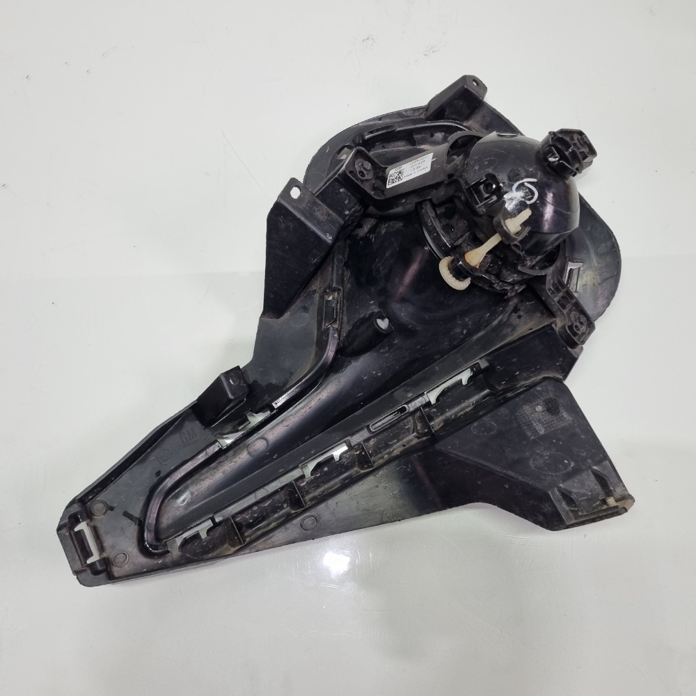 Farol Milha Direito Com Moldura Onix 2020/24 Original Usado 10