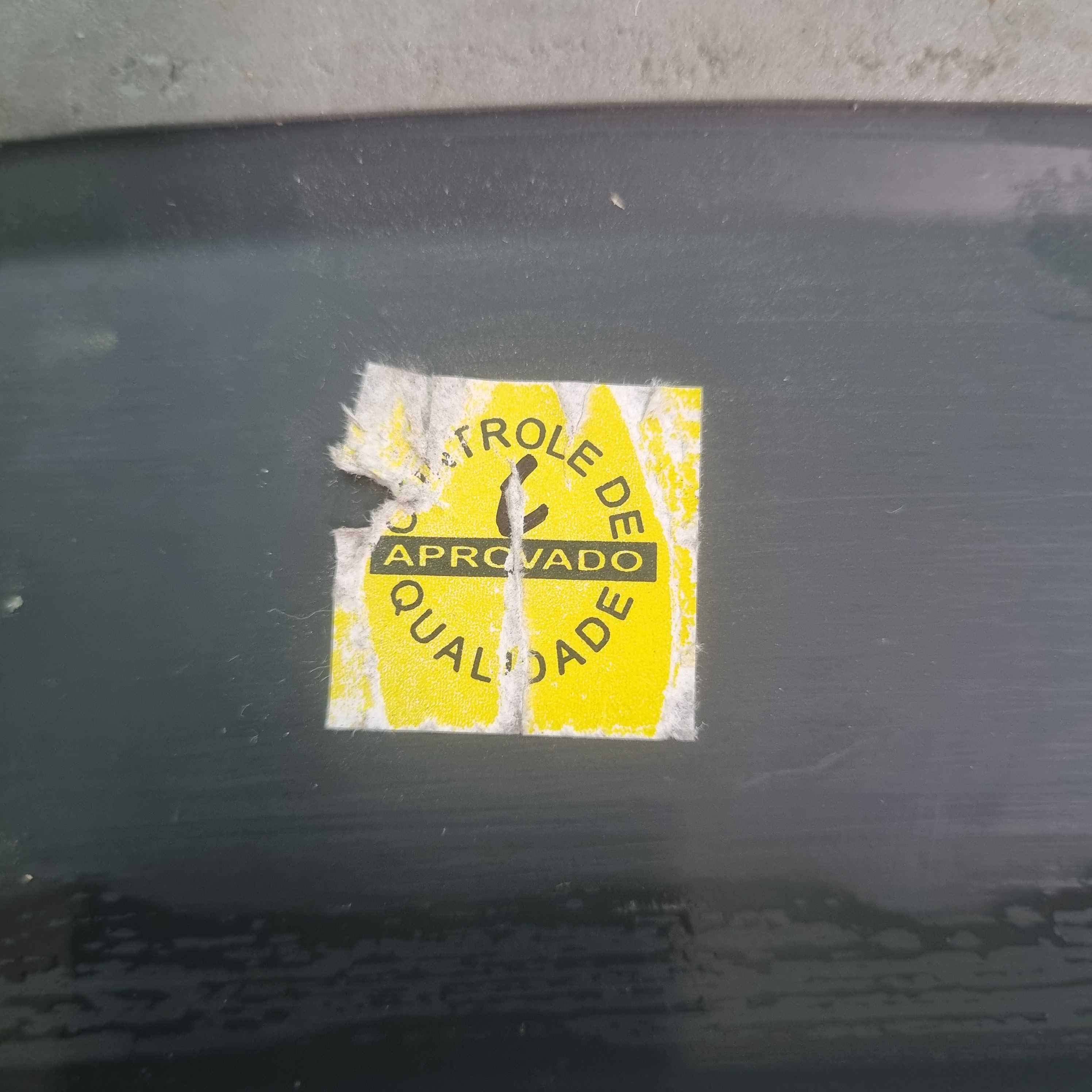 Moldura Paralama Dianteiro Esquerdo Renault Duster 2016/2019 Preto 2