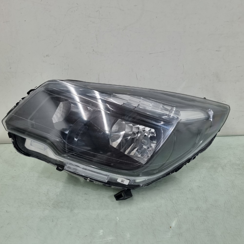 Farol Esquerdo Máscara Negra Chevrolet S10 2013/2016 Esquerdo/motorista 1