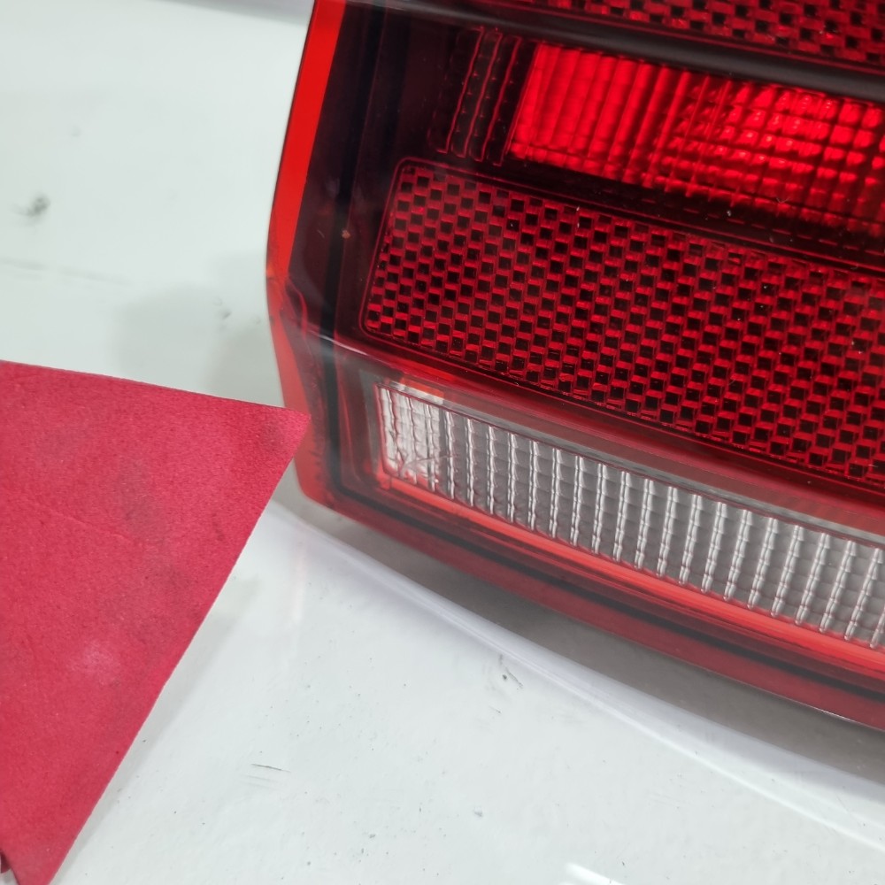 Lanterna Do Lado Direito Volkswagen Virtus Modelos 2017/2022 Direito/passageiro 2