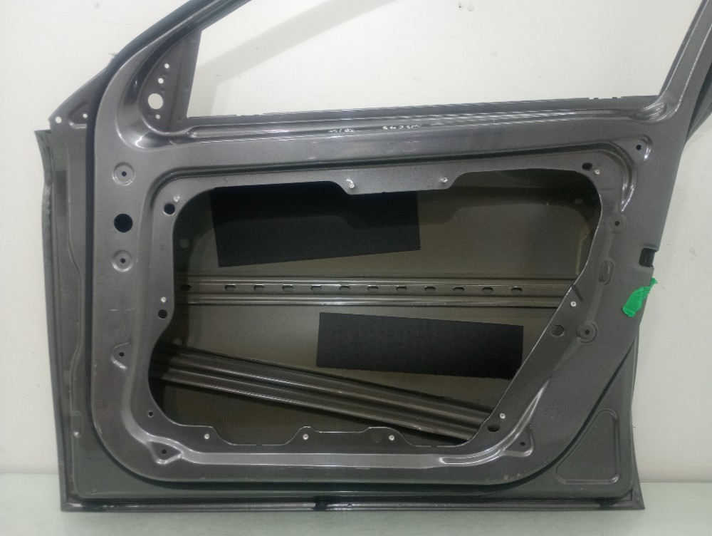 Porta Dianteira Direita Mercedes Gla 2017/2022 Recuperada Dianteira Direita Cinza 6