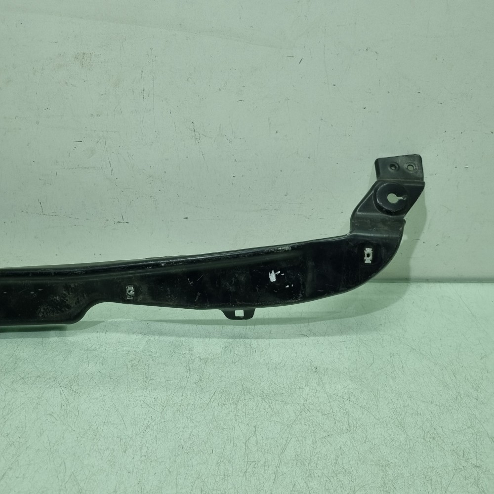 Travessa Superior Chevrolet Cruze Modelos 2022/2023/2024 3