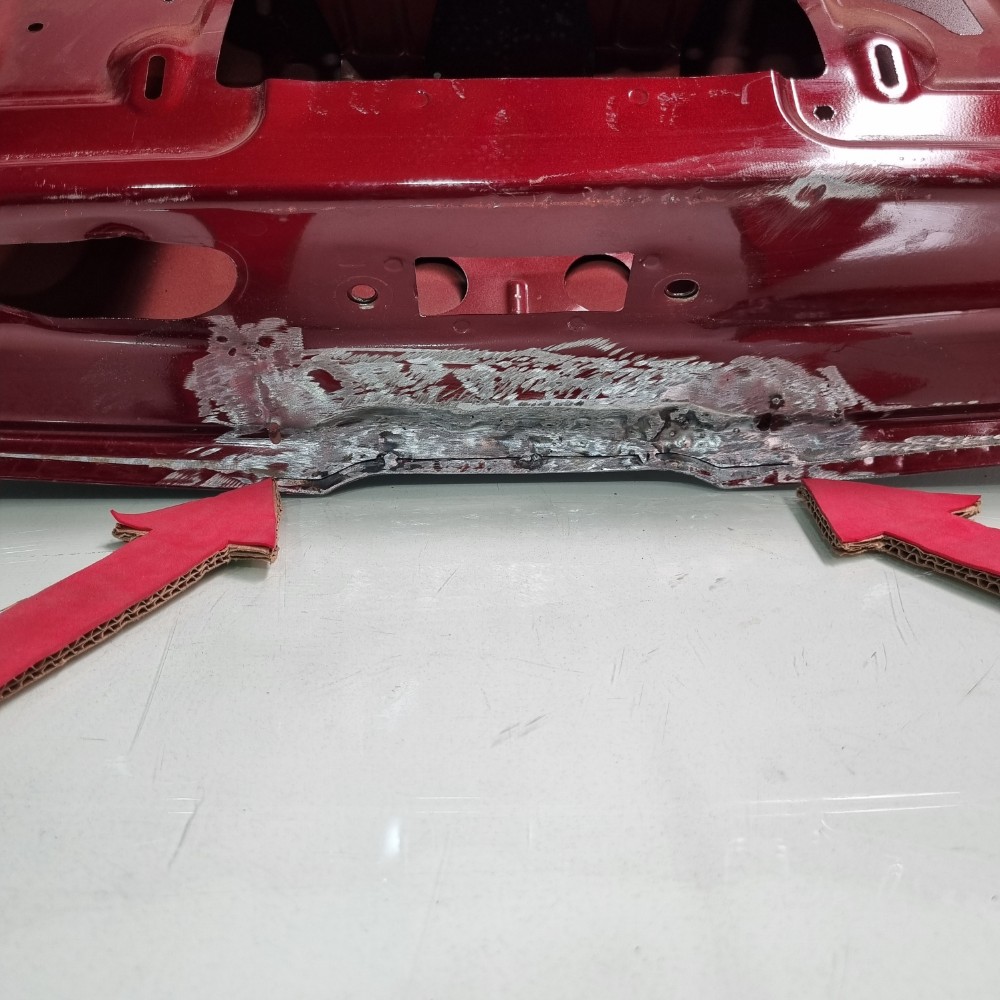 Tampa Traseira Chevrolet Onix Modelos 2013/2014/2015/2016 Vermelho 9