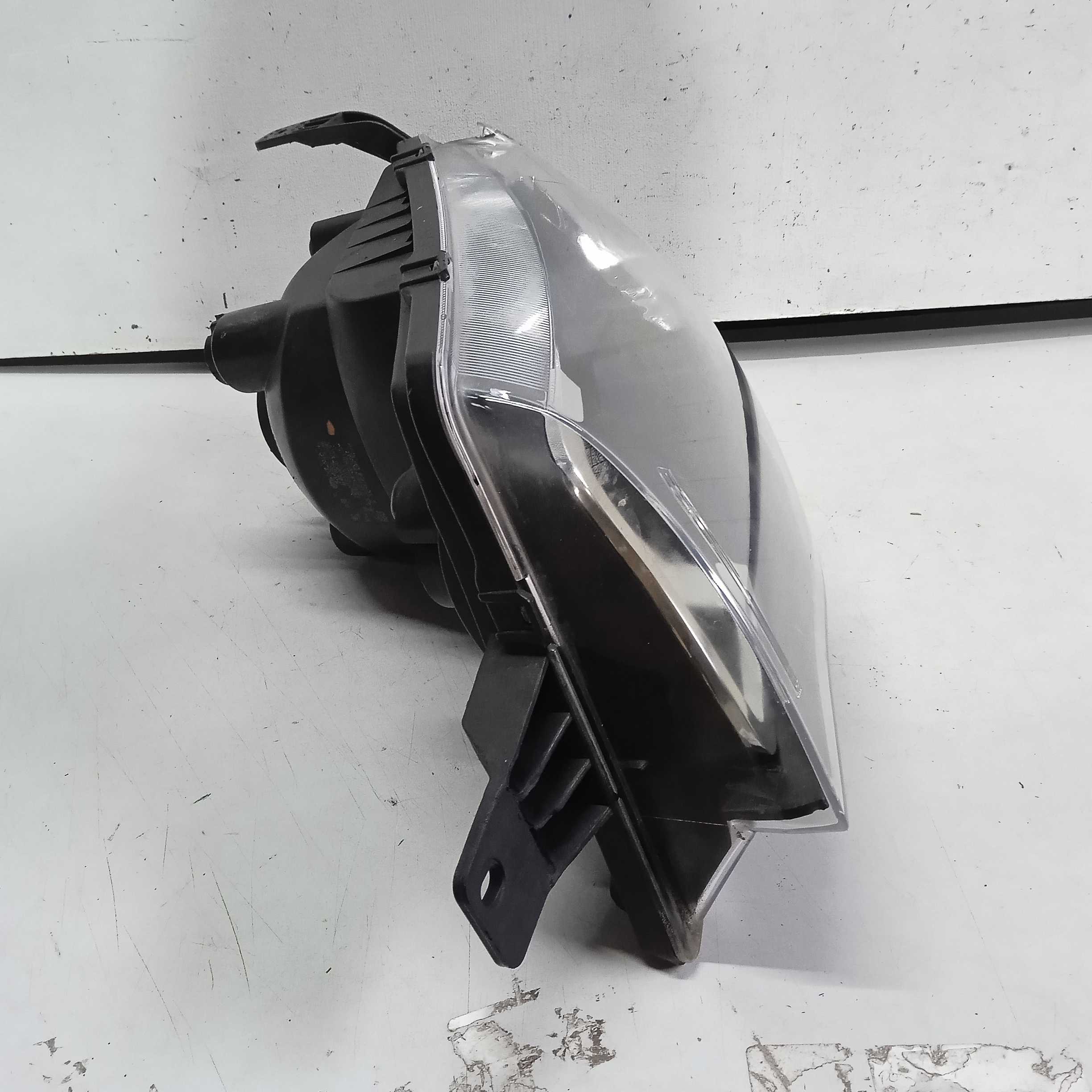 Farol Esquerdo Renault Kwid Ano 2017 / 2021 Recuperado 3