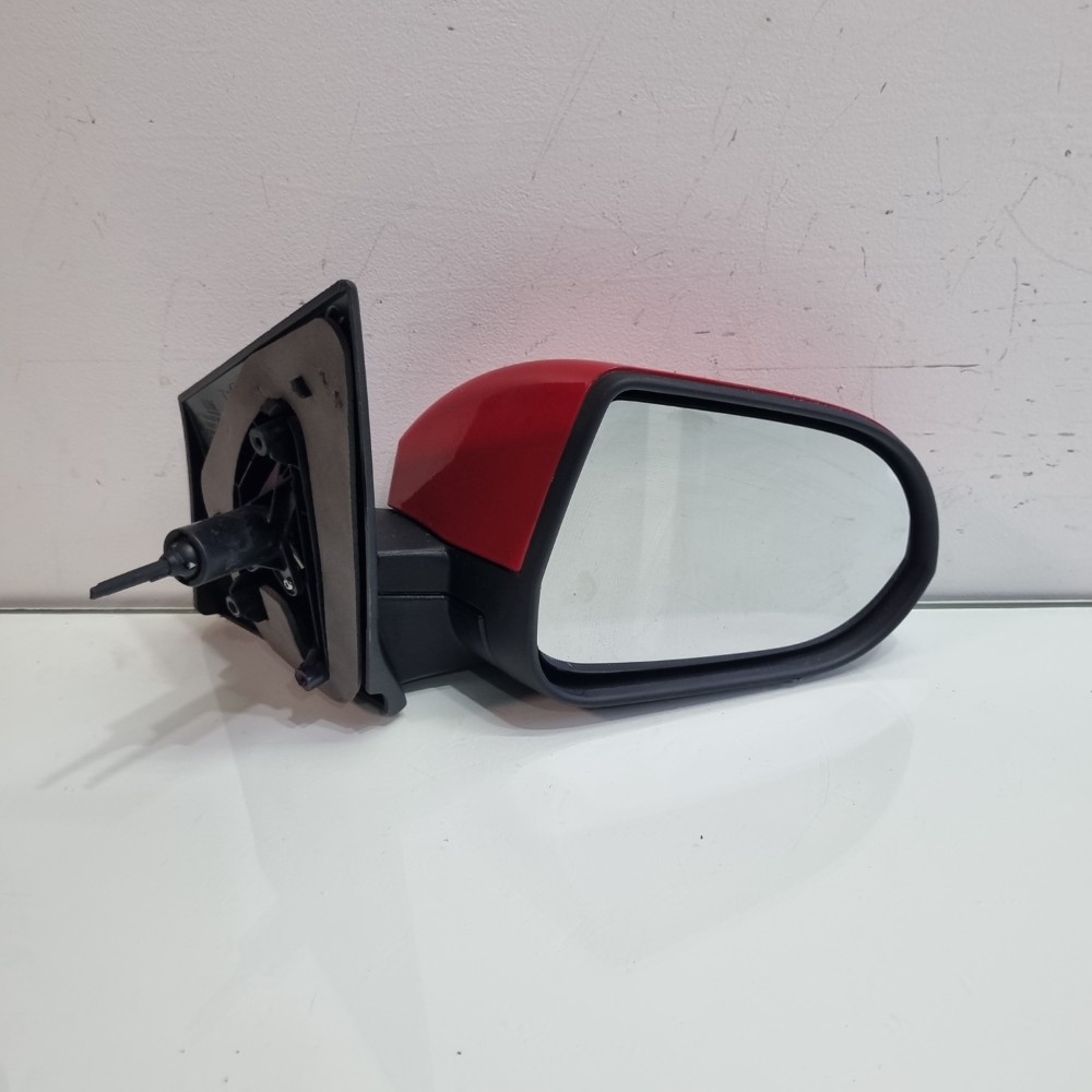 Retrovisor Direito Manual Chevrolet Onix 2013/2019 Usado