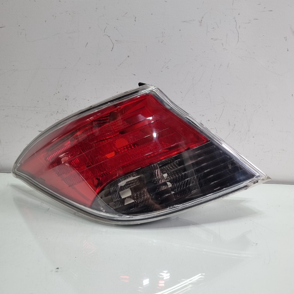 Lanterna Fumê Do Lado Esquerdo Chevrolet Prisma 2013/2015 Esquerdo/motorista 1