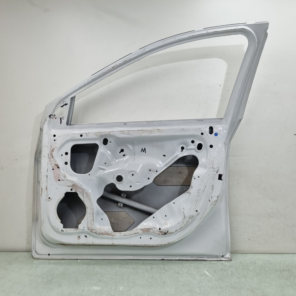 Porta Dianteira Direita Chevrolet Cruze 2012/2016 Dianteira 4