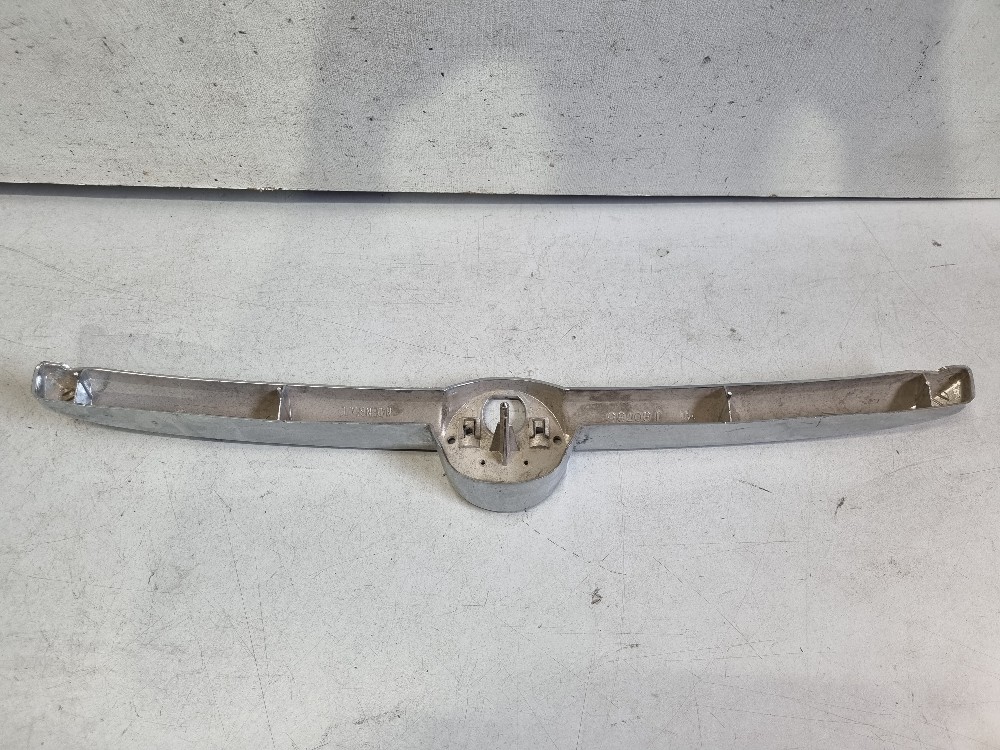 Friso Grade Dianteira Fiat Palio Economy 2008/2012 Original 2