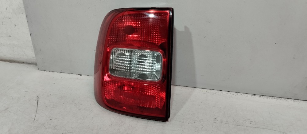 Lanterna Esquerda Saveiro G5 G6 2008/2015 Usado E Original. 3