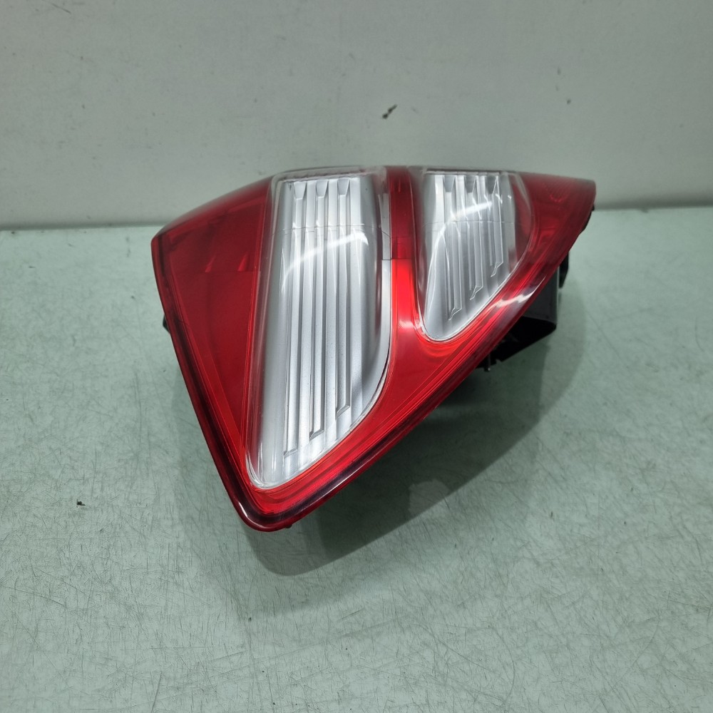 Lanterna Direita Honda Fit 2008/2012 Usada Direito/passageiro 1