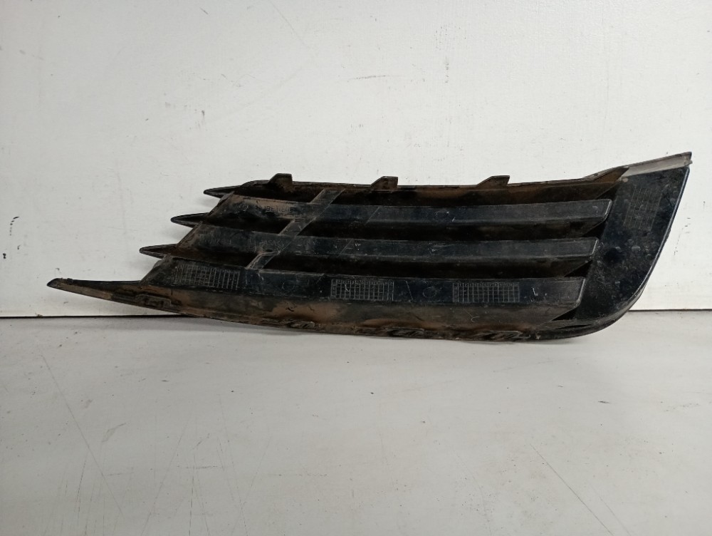 Moldura Esquerda Audi A3 Sedan 2013/2016 Original Recuperado 4