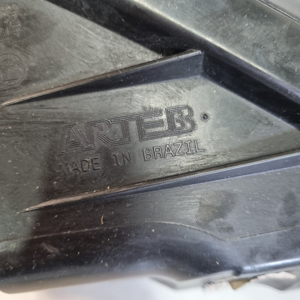 Farol Do Lado Esquerdo Hyundai Hb20 Modelos 2013/2019 Esquerdo/motorista 6